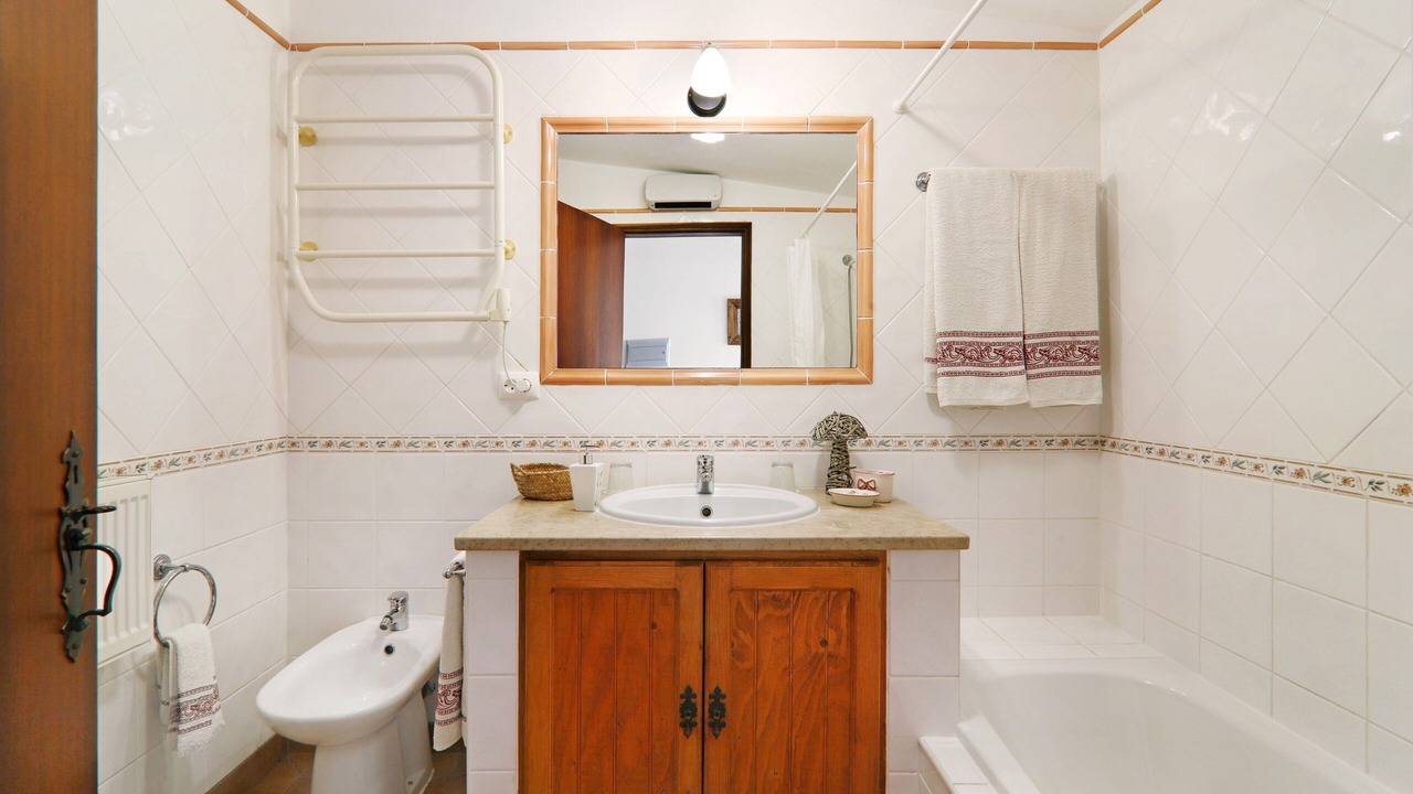 Photo of Bathroom in Loule