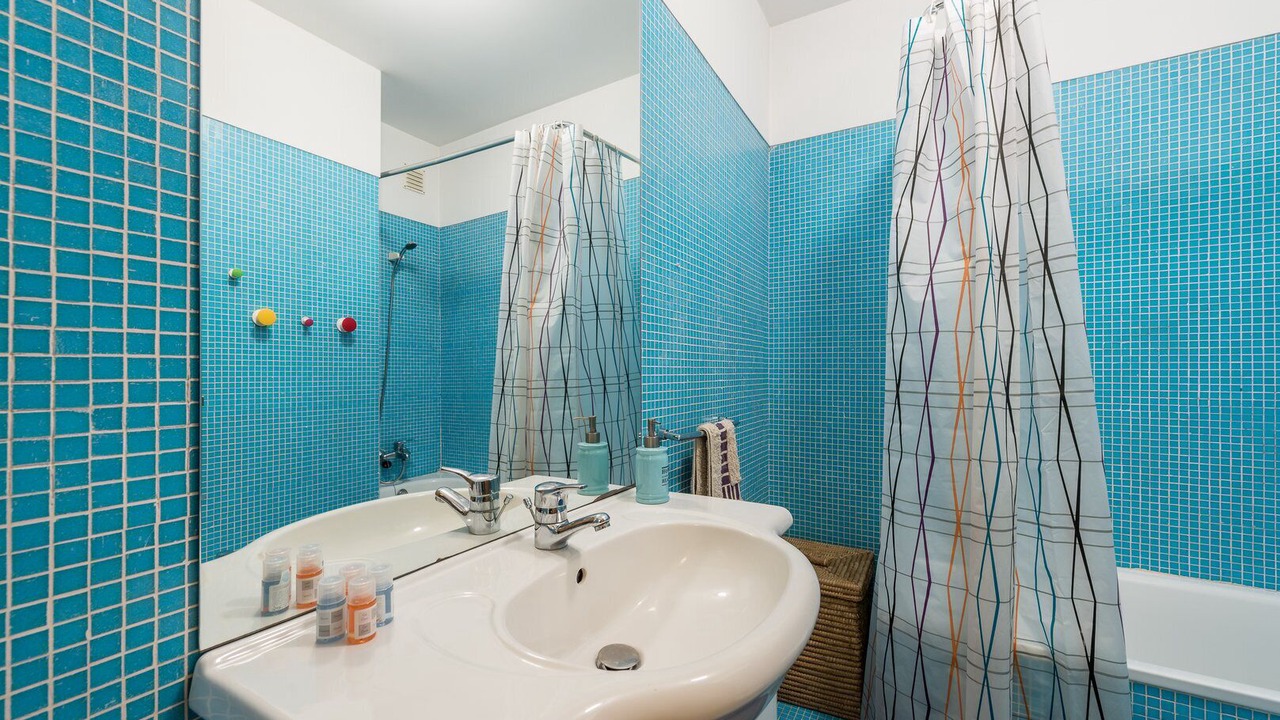 Photo of Bathroom in Lapa