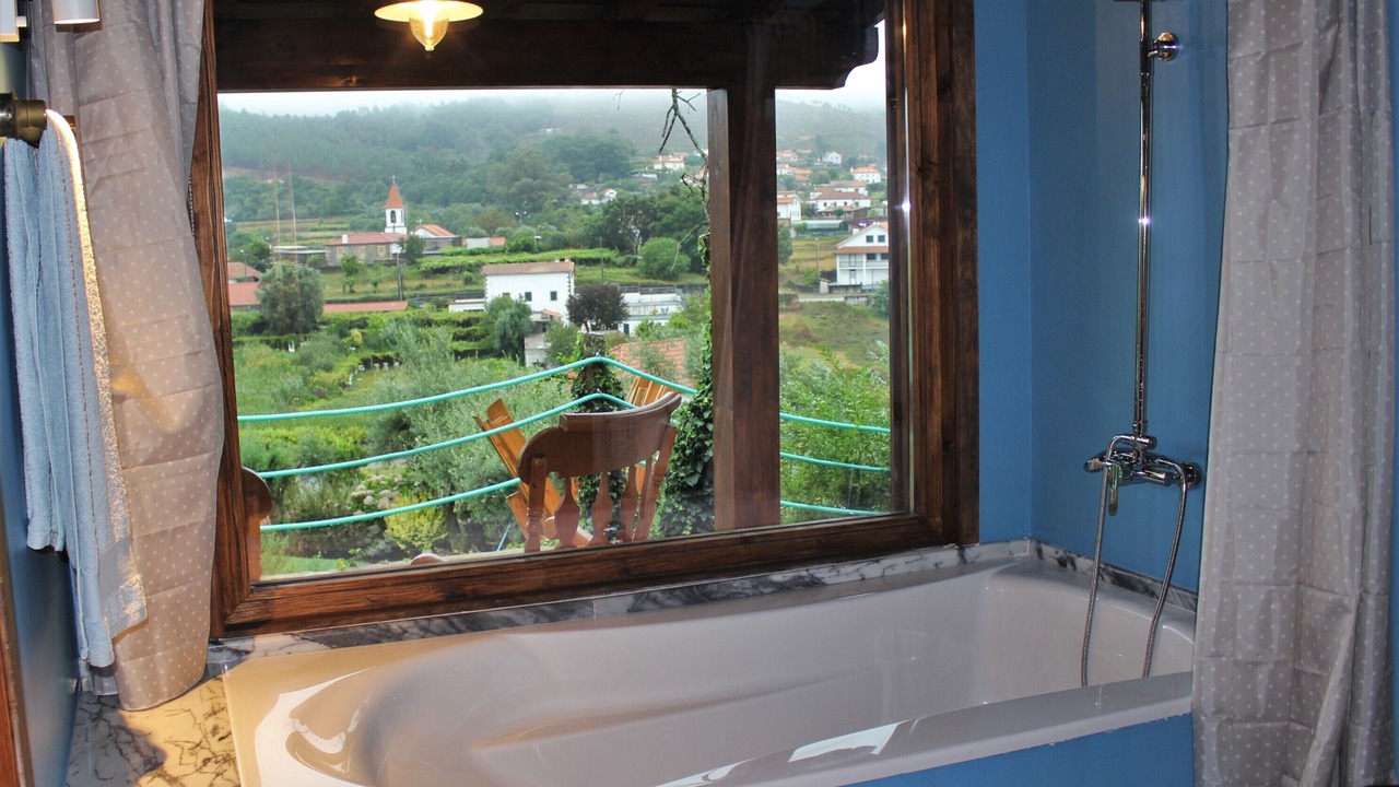 Photo of Bathroom in Dem