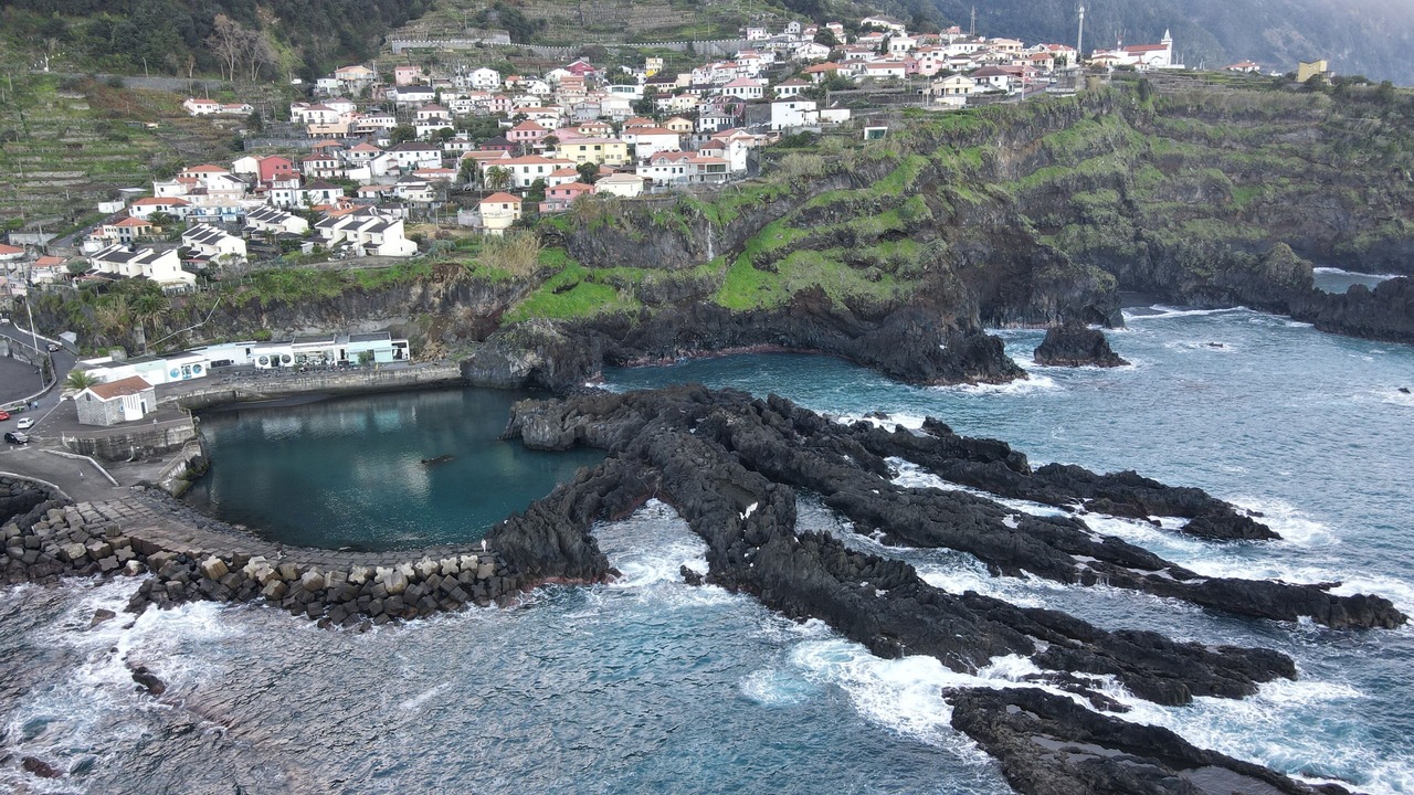 Photo of Others in Porto Moniz