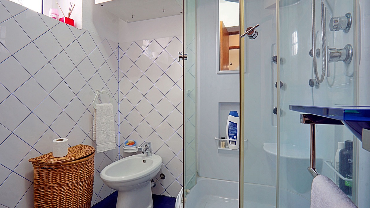 Photo of Bathroom in Amarante