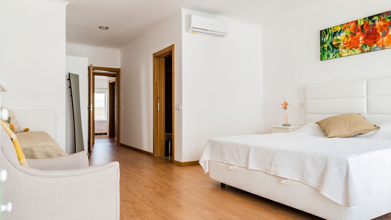 Photo of Bedroom in Fuseta