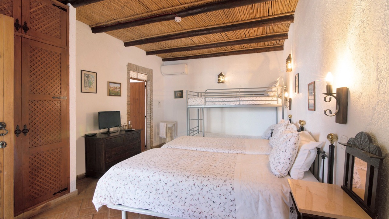Photo of Bedroom in Loule
