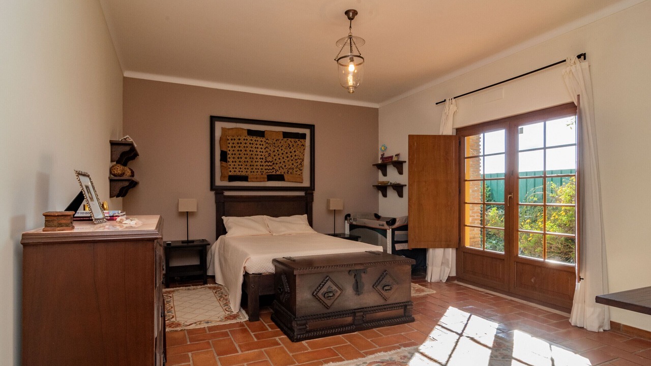 Photo of Bedroom in Setubal