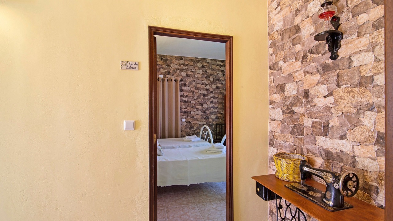 Photo of Bedroom in Martim Longo