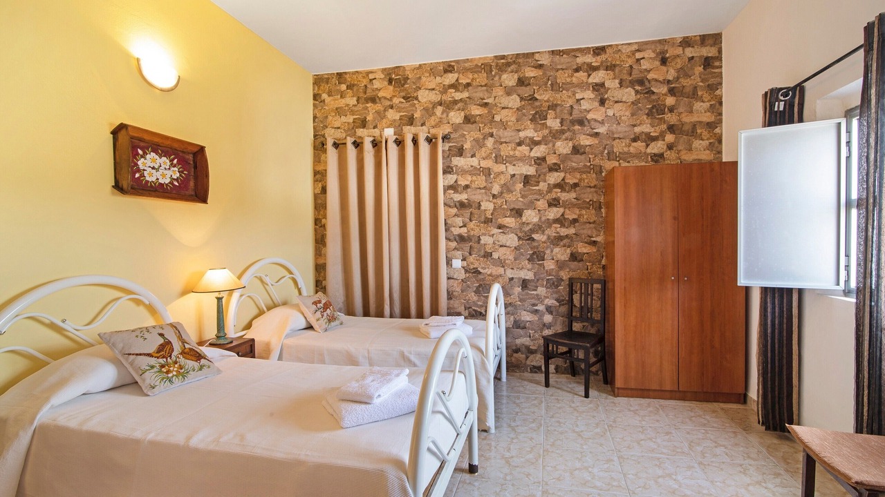 Photo of Bedroom in Martim Longo