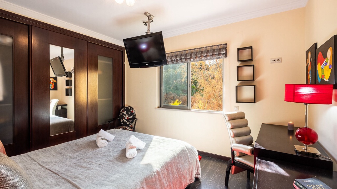 Photo of Bedroom in Patroves