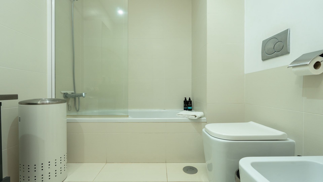 Photo of Bathroom in Canico