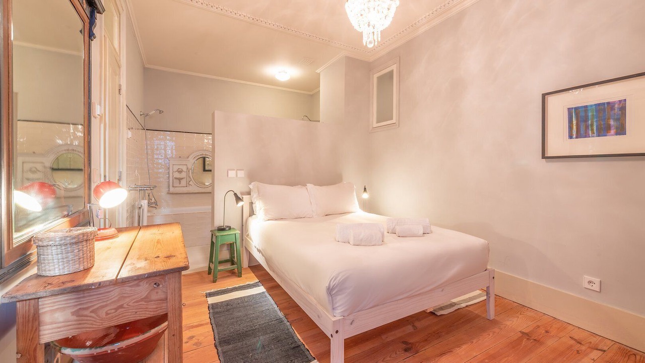 Photo of Bedroom in Lisbon Old Town