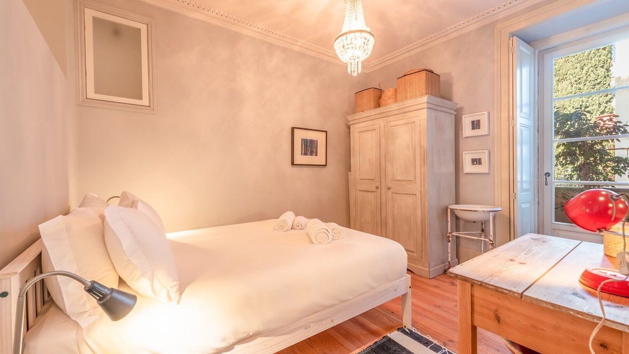 Photo of Bedroom in Lisbon Old Town