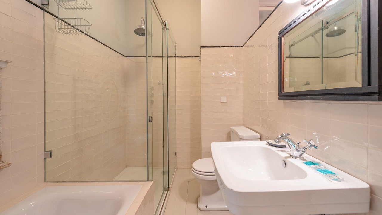Photo of Bathroom in Lisbon Old Town