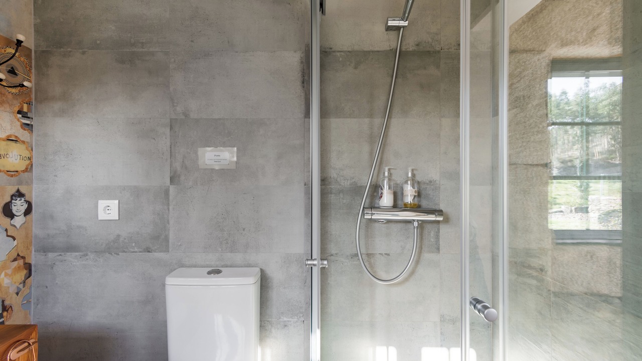 Photo of Bathroom in Tondela