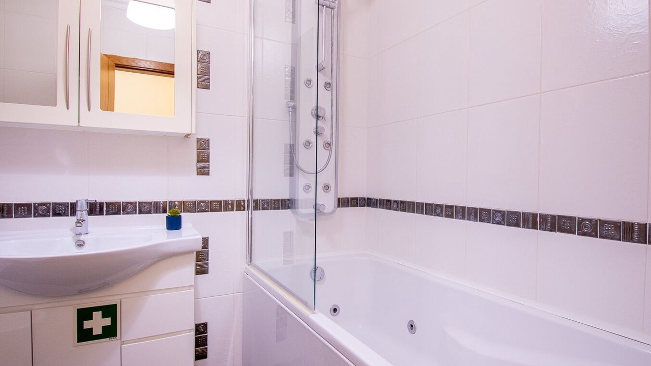 Photo of Bathroom in Estombar