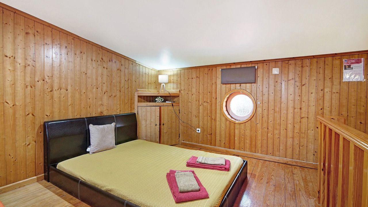 Photo of Bedroom in Monte Raposo