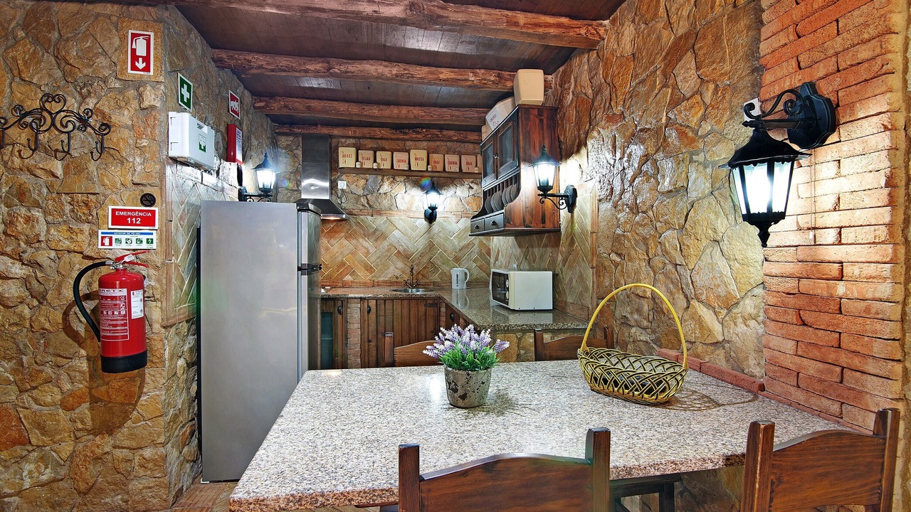 Photo of Kitchen in Monte Raposo