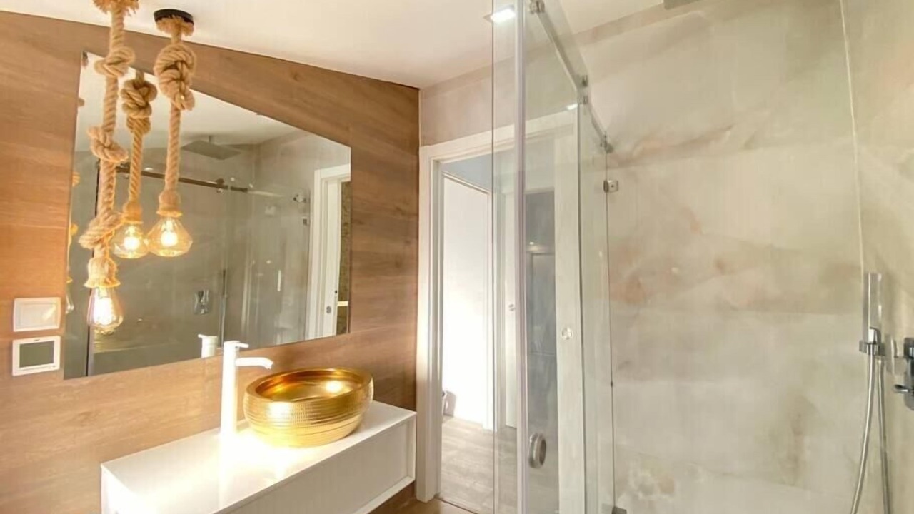 Photo of Bathroom in Setubal