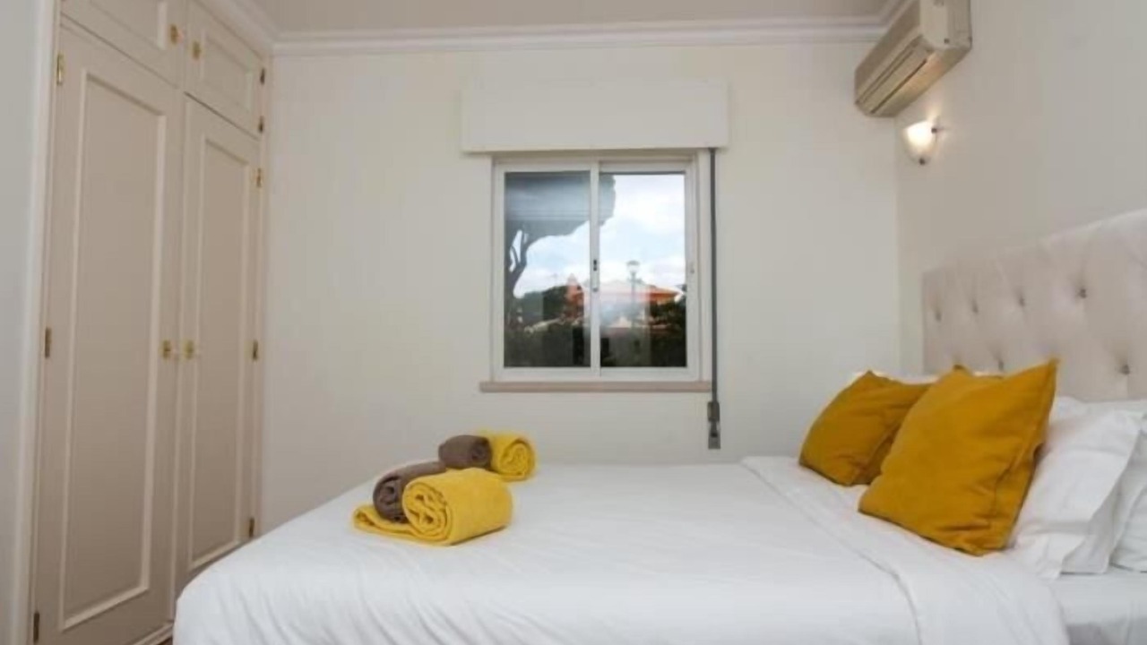 Photo of Bedroom in Quarteira