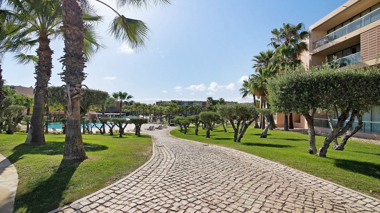 Photo of Outdoor in Gale