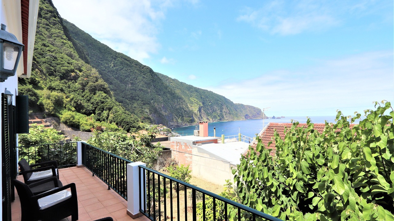 Photo of Outdoor in Porto Moniz