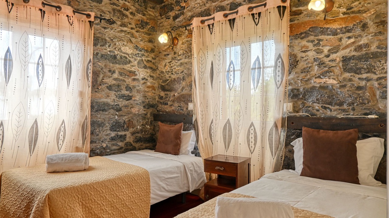 Photo of Bedroom in Arco da Calheta