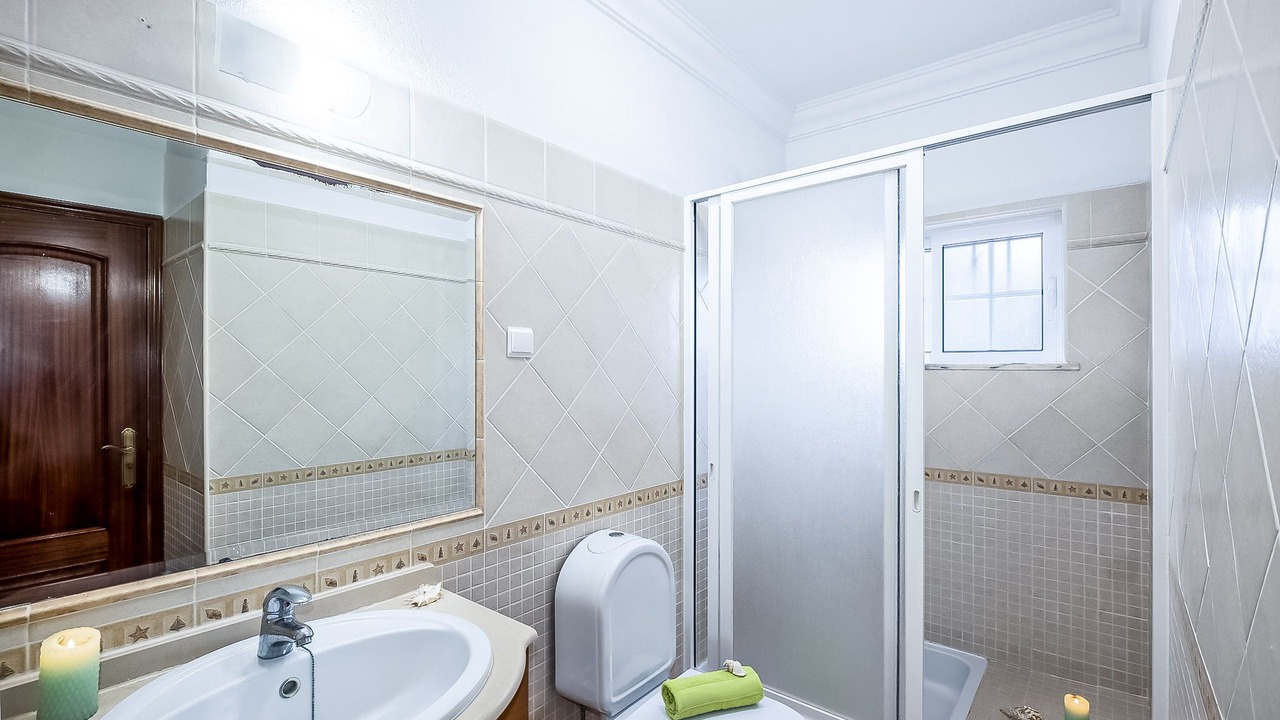Photo of Bathroom in Albufeira