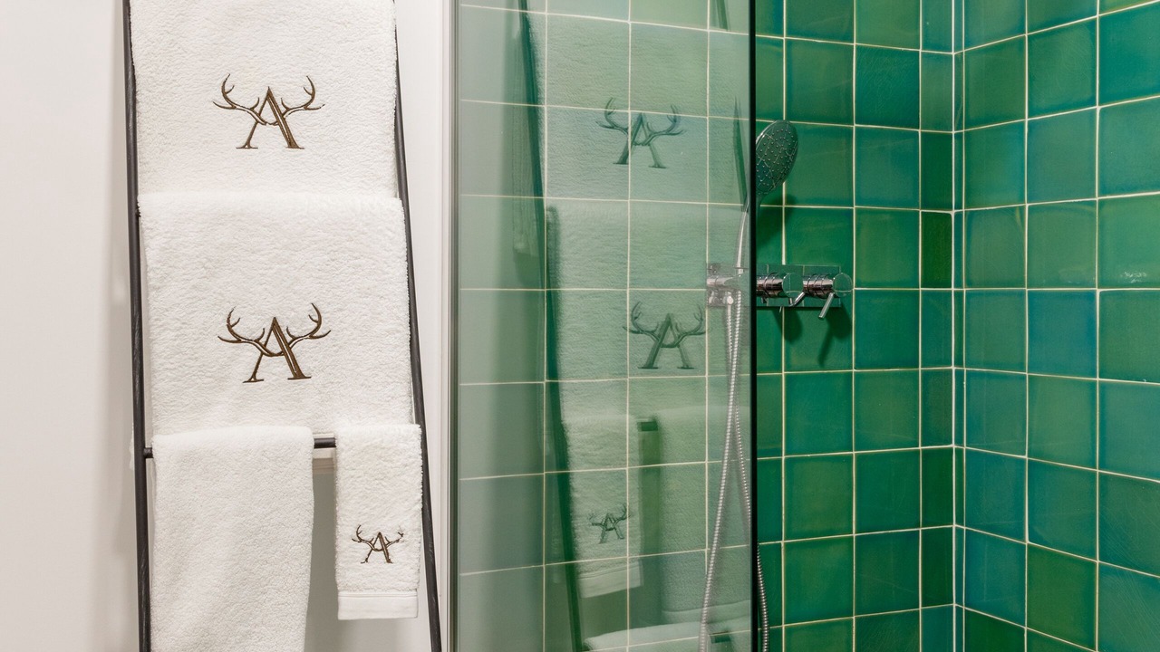 Photo of Bathroom in Salvaterra do Extremo