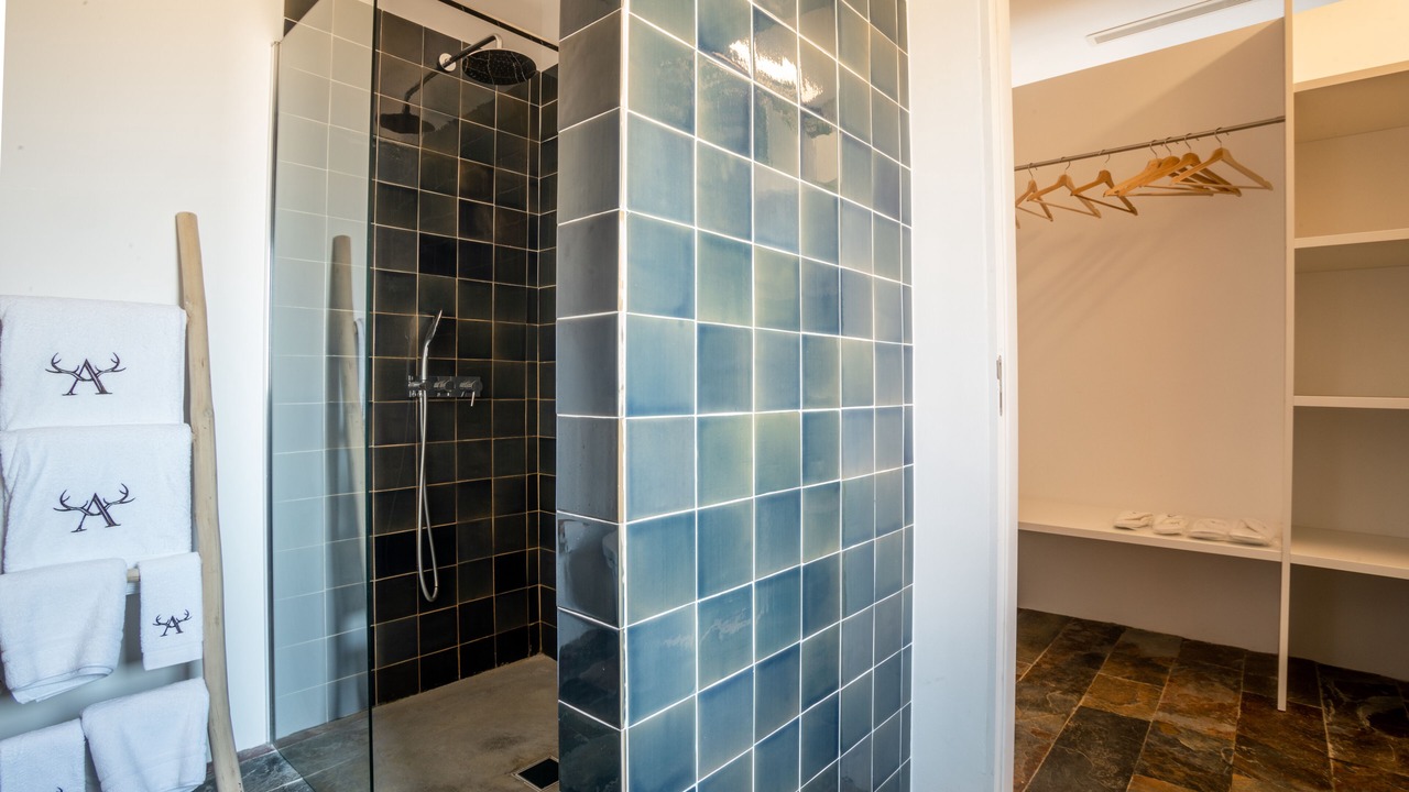 Photo of Bathroom in Salvaterra do Extremo