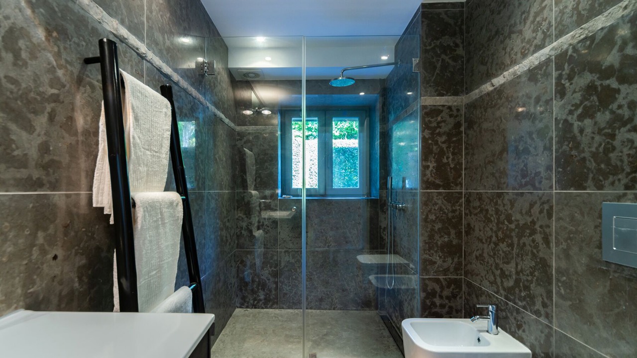 Photo of Bathroom in Estoril