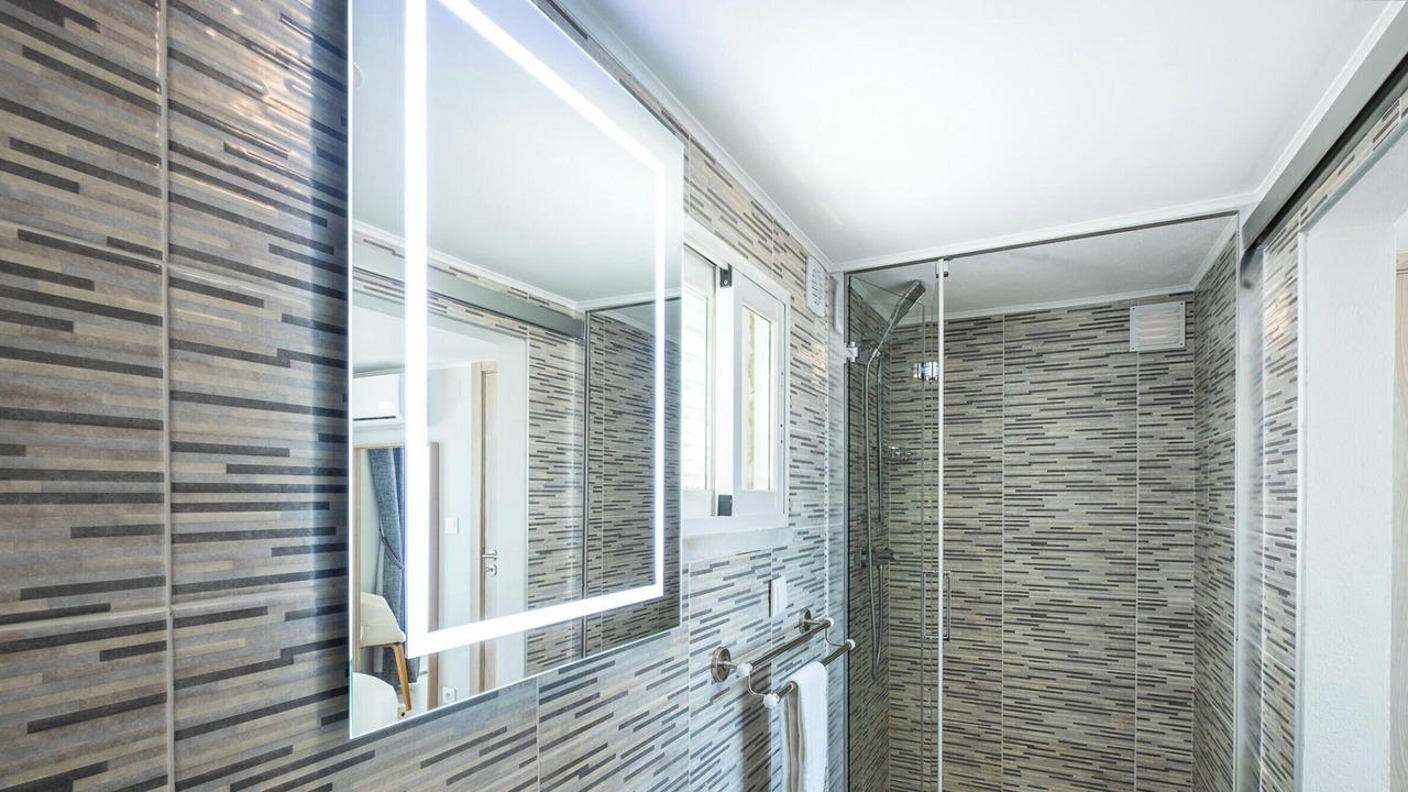 Photo of Bathroom in Albufeira Old Town