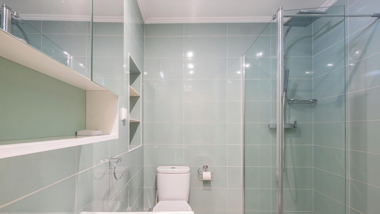 Photo of Bathroom in Albufeira Old Town