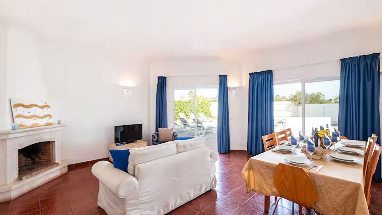 Photo of Livingroom in Branqueira