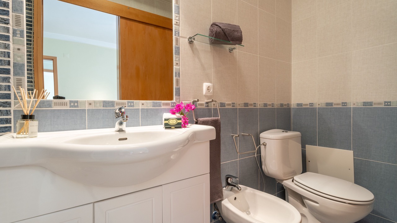 Photo of Bathroom in Alporchinhos
