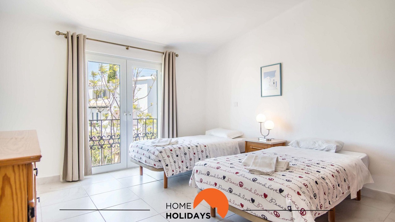 Photo of Bedroom in Albufeira