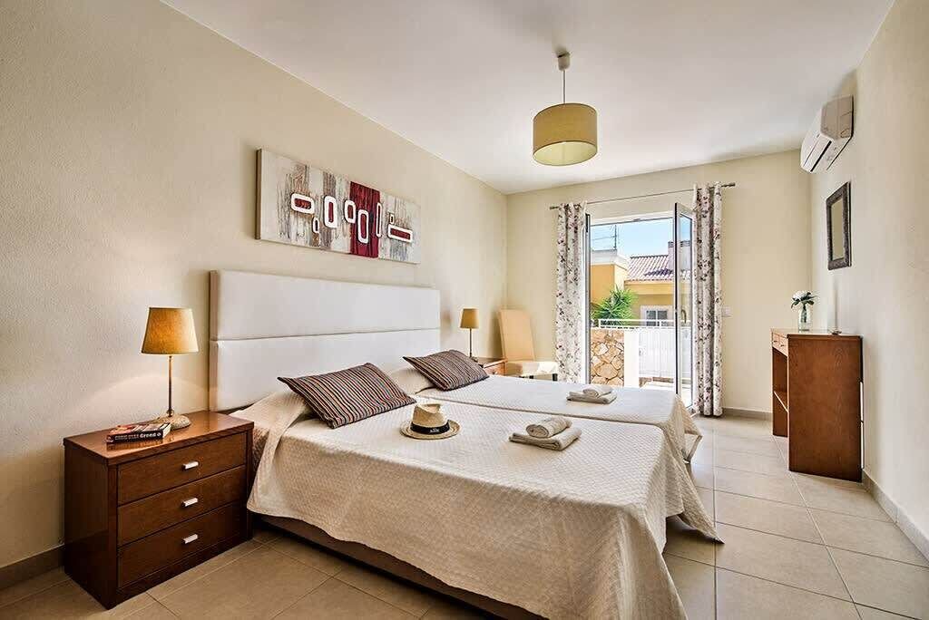 Photo of Bedroom in Vale de Parra