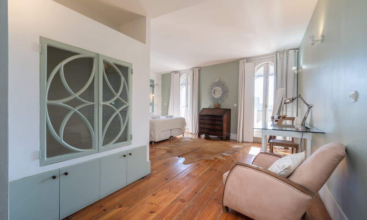 Photo of Bedroom in Lordelo do Ouro e Massarelos