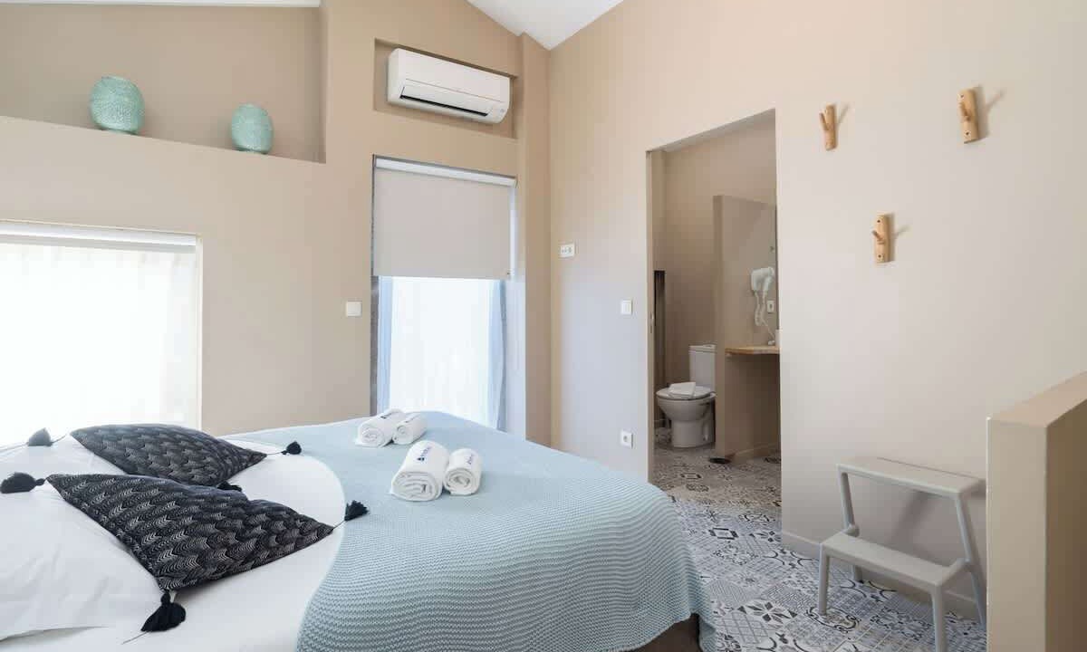 Photo of Bedroom in Lordelo do Ouro e Massarelos