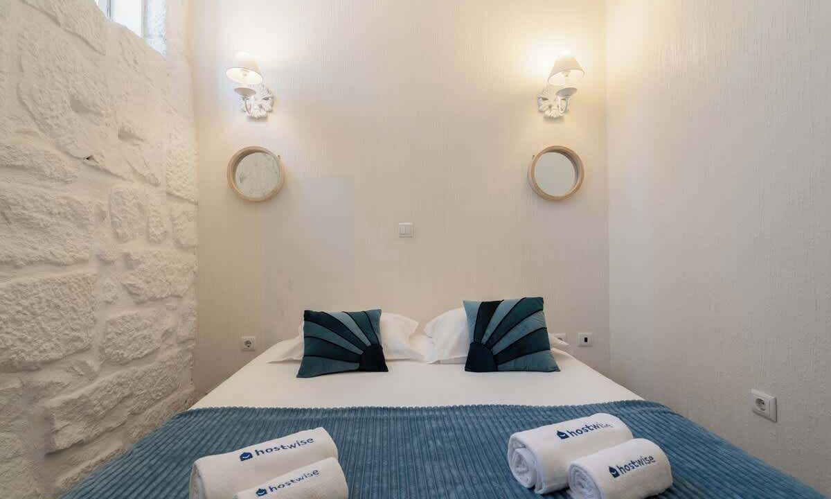 Photo of Bedroom in Lordelo do Ouro e Massarelos