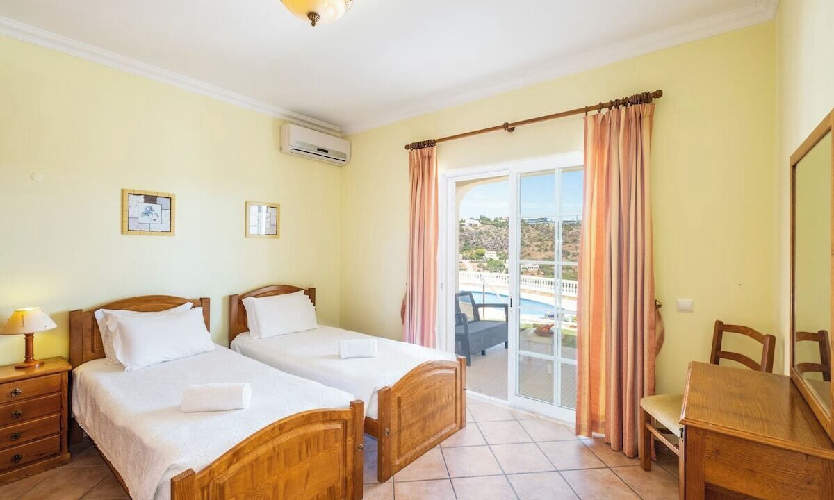Photo of Bedroom in Albufeira