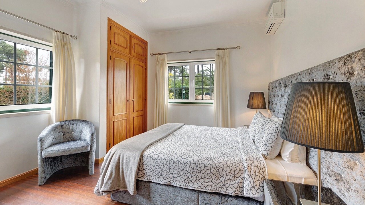Photo of Bedroom in Charneca de Caparica e Sobreda