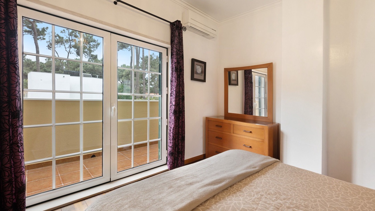 Photo of Bedroom in Charneca de Caparica e Sobreda