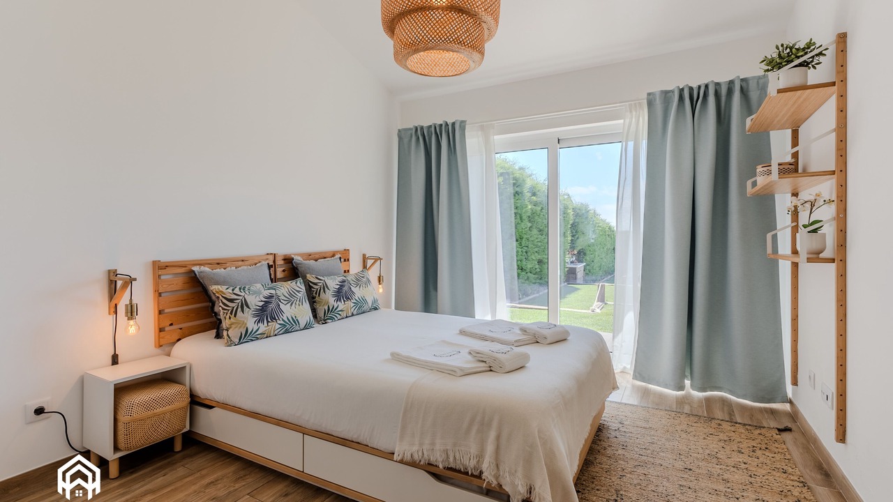 Photo of Bedroom in Lourinha