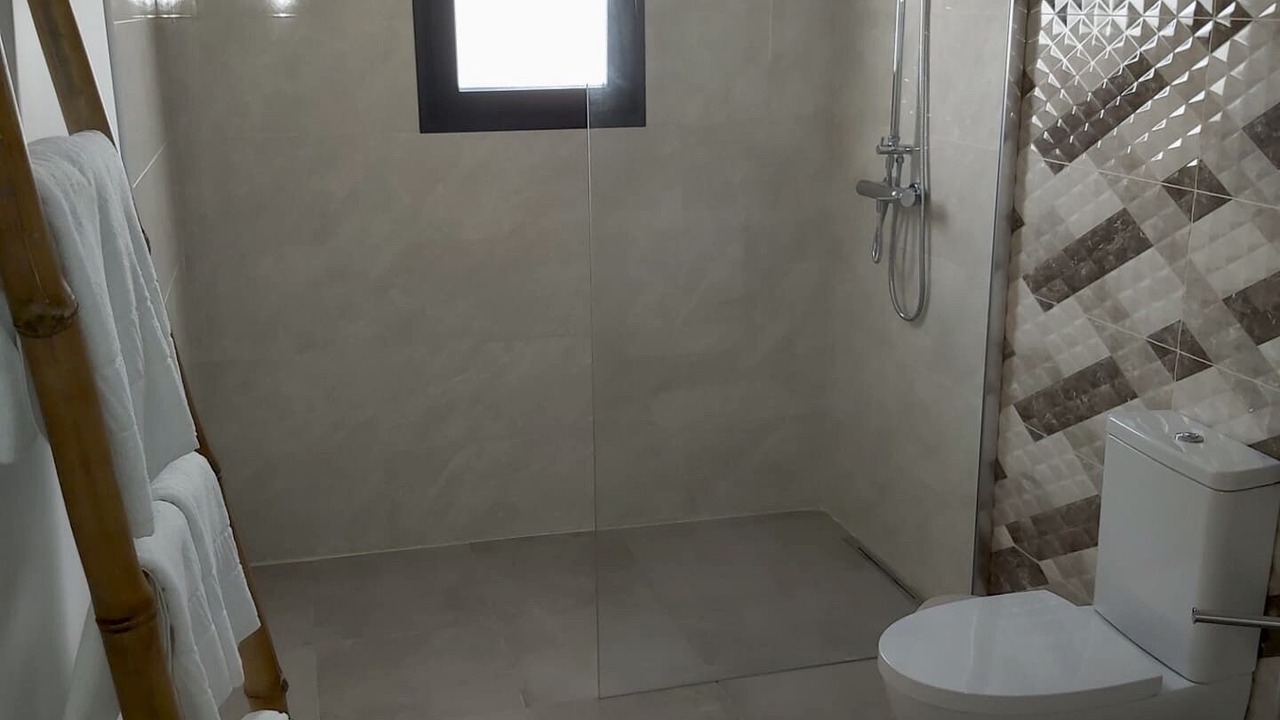 Photo of Bathroom in Calheta