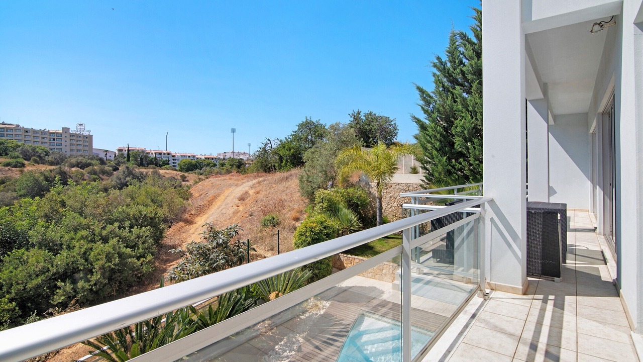Photo of Outdoor in Correeira