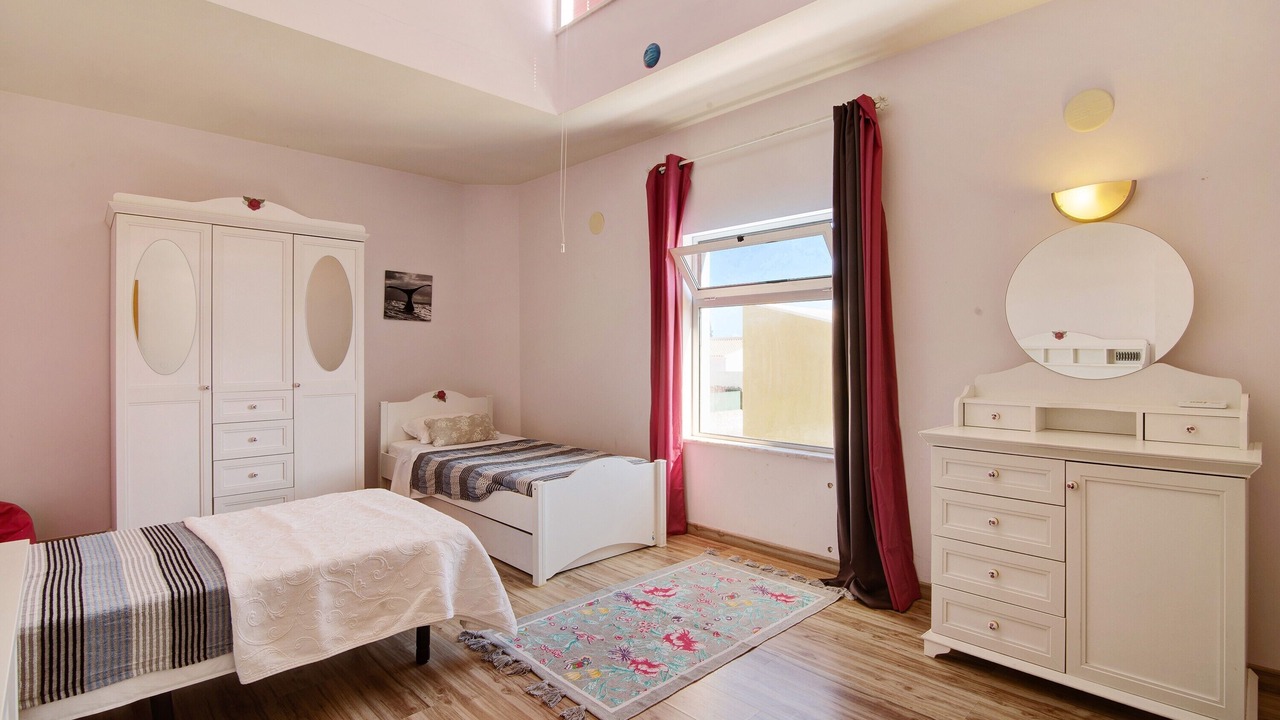 Photo of Bedroom in Correeira