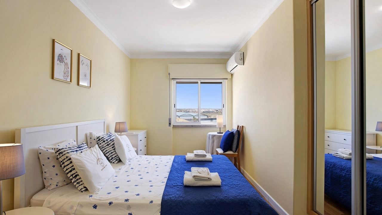 Photo of Bedroom in Portimao City Centre