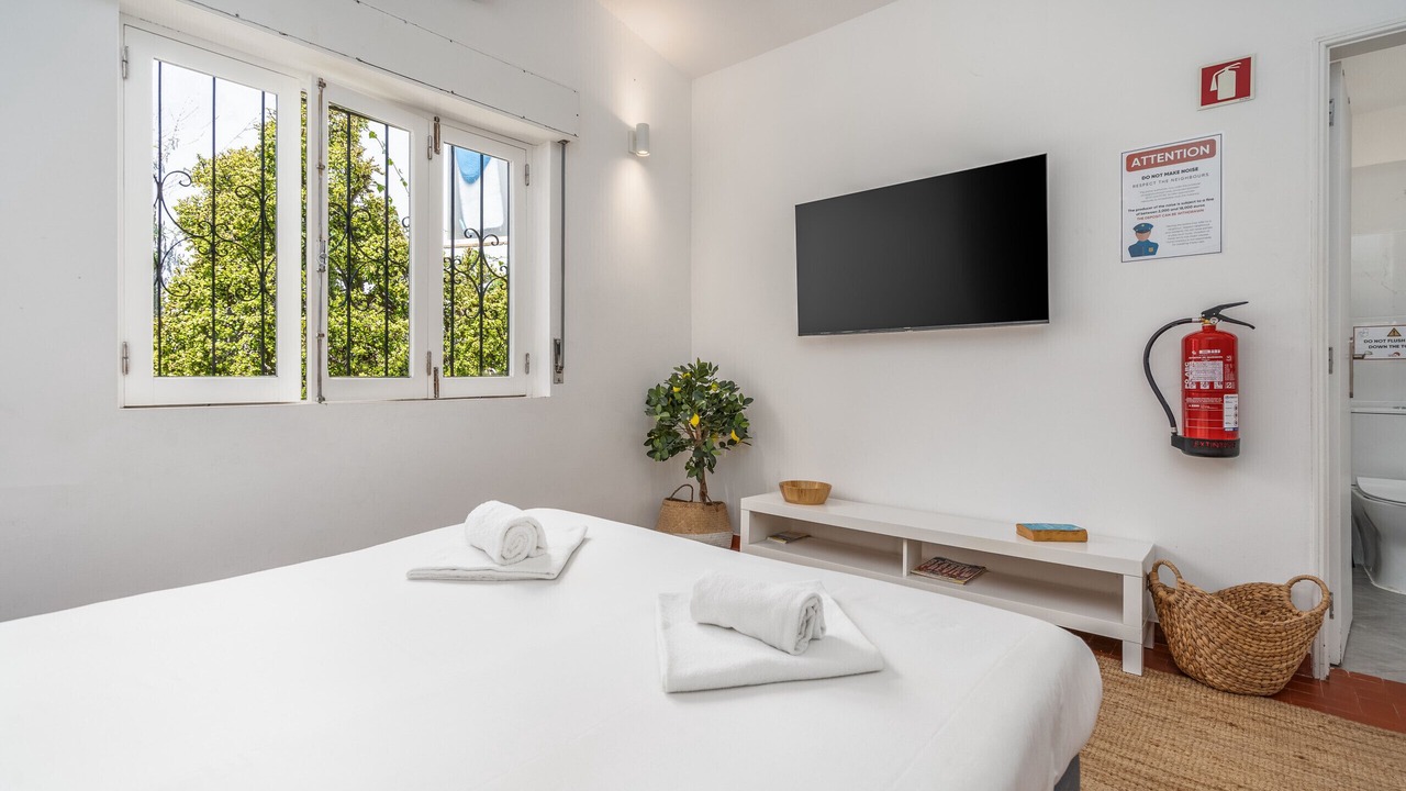 Photo of Bedroom in Peneco Beach
