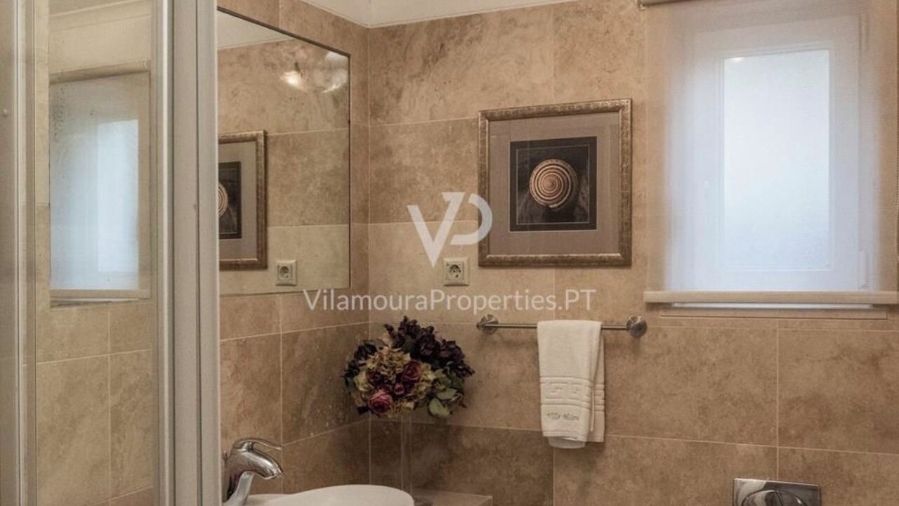 Photo of Bathroom in Vilamoura