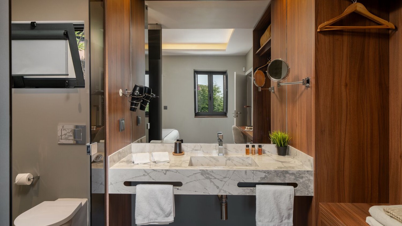 Photo of Bathroom in Prazeres