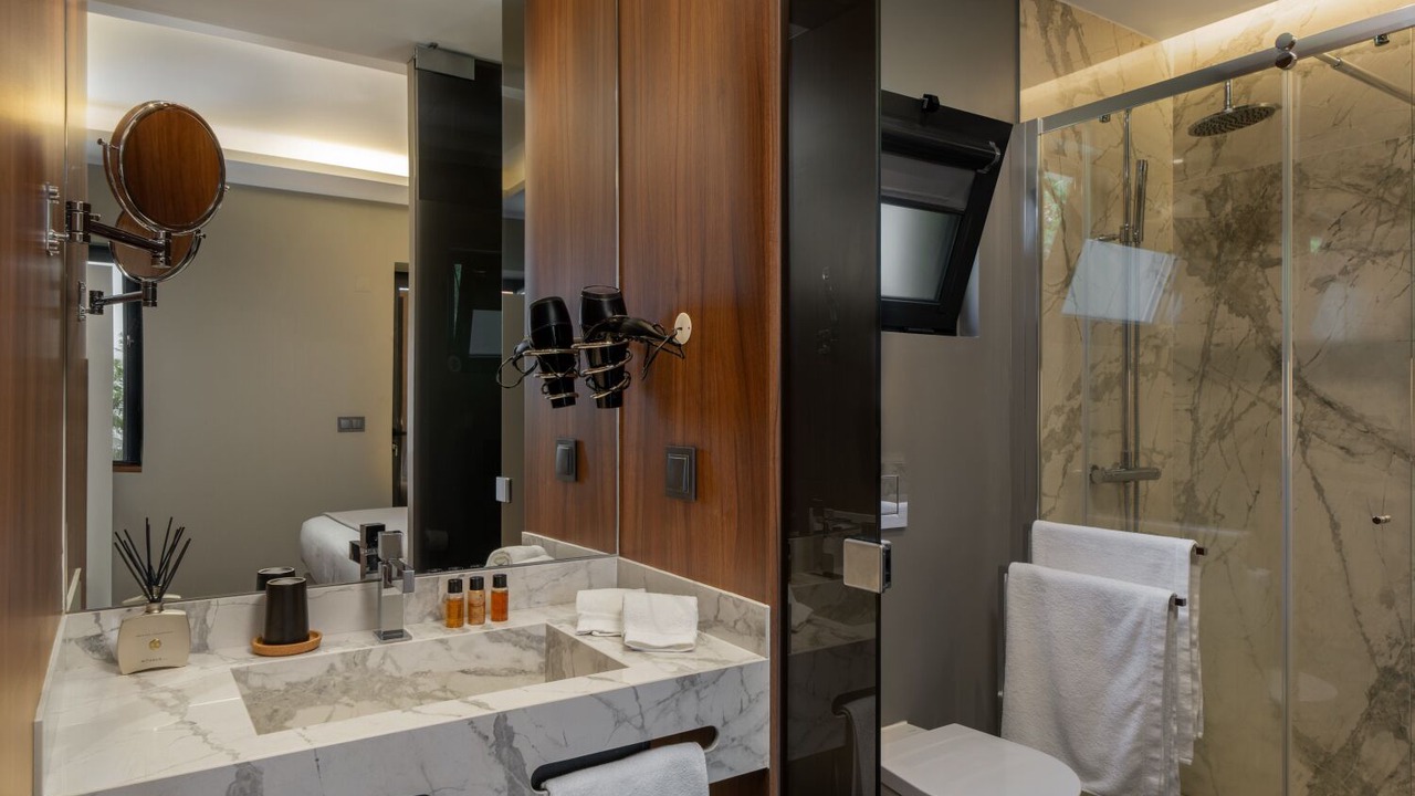 Photo of Bathroom in Prazeres