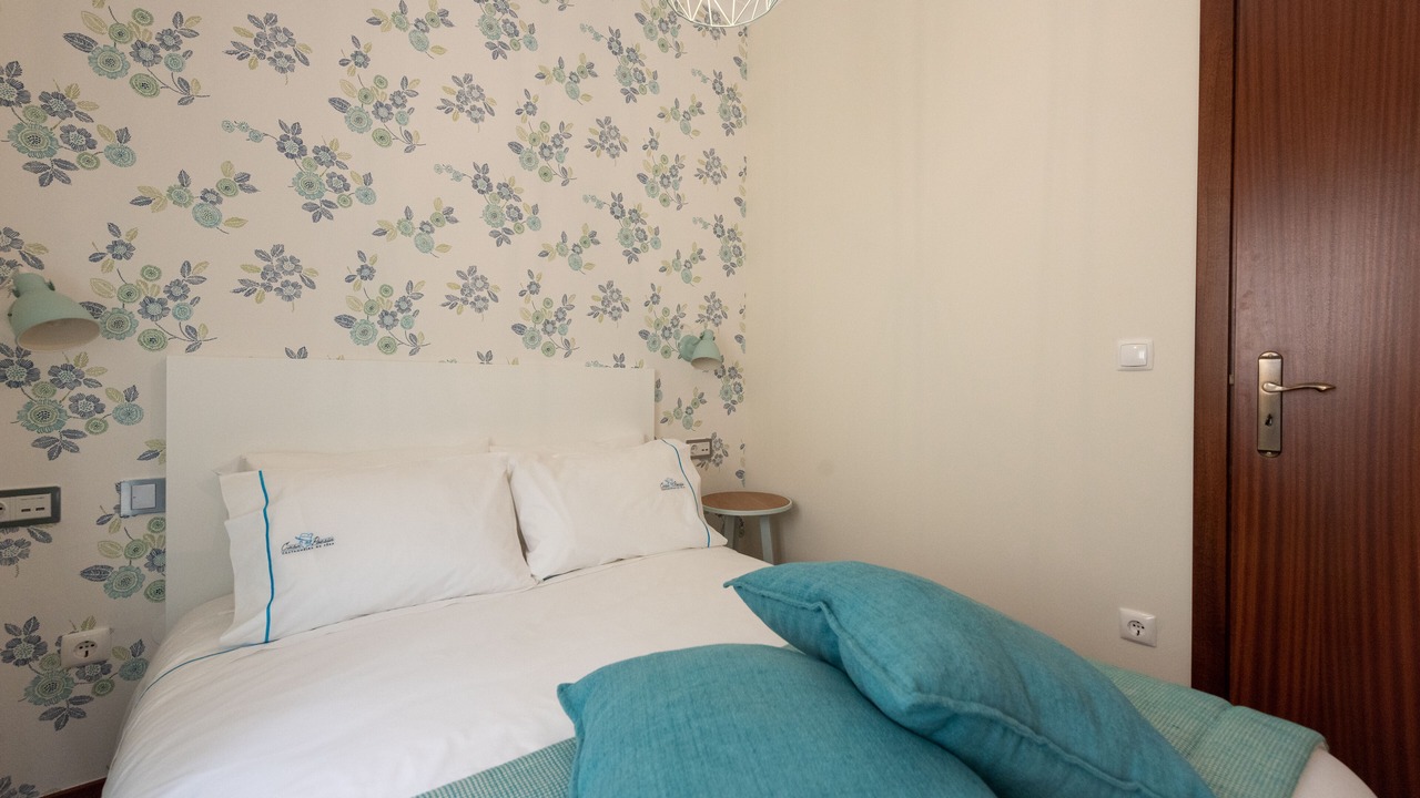 Photo of Bedroom in Castanheira de Pera